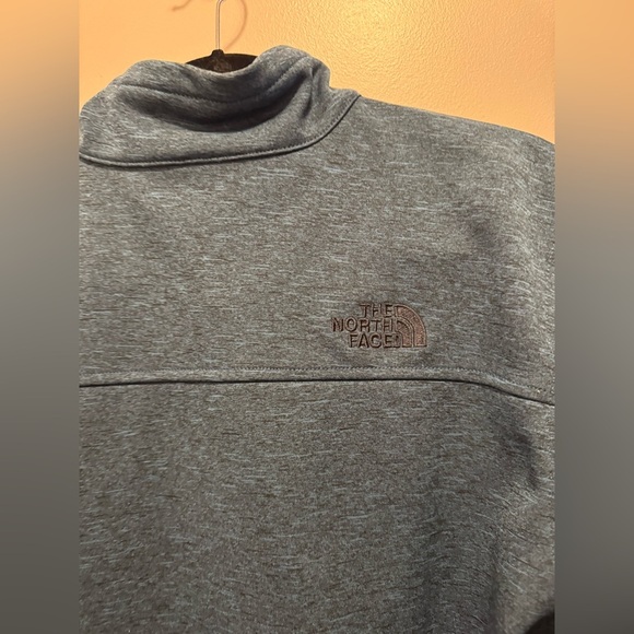 The North Face Men’s Small Black/Blue Full-Zip Light Weight Jacket - Picture 5 of 8